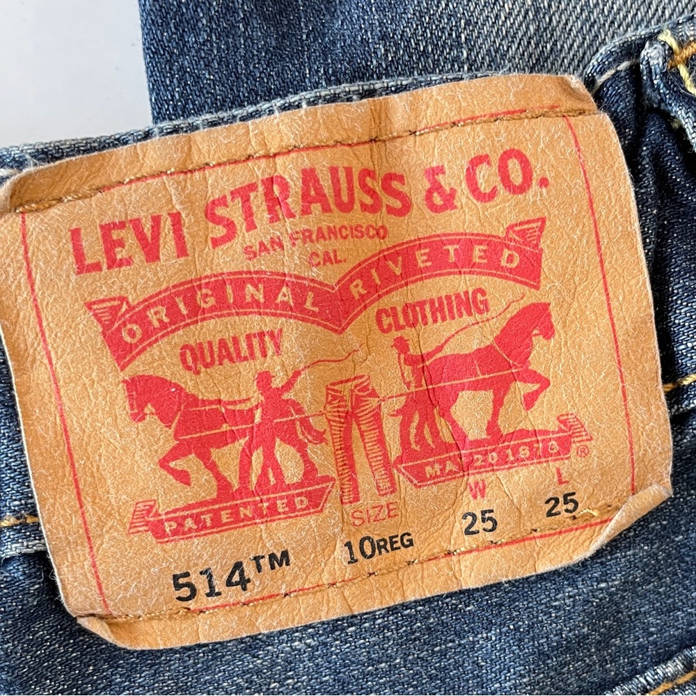 Levi’s 514 straight leg child’s 10 regular 25” x 25” whiskering - Picture 5 of 5